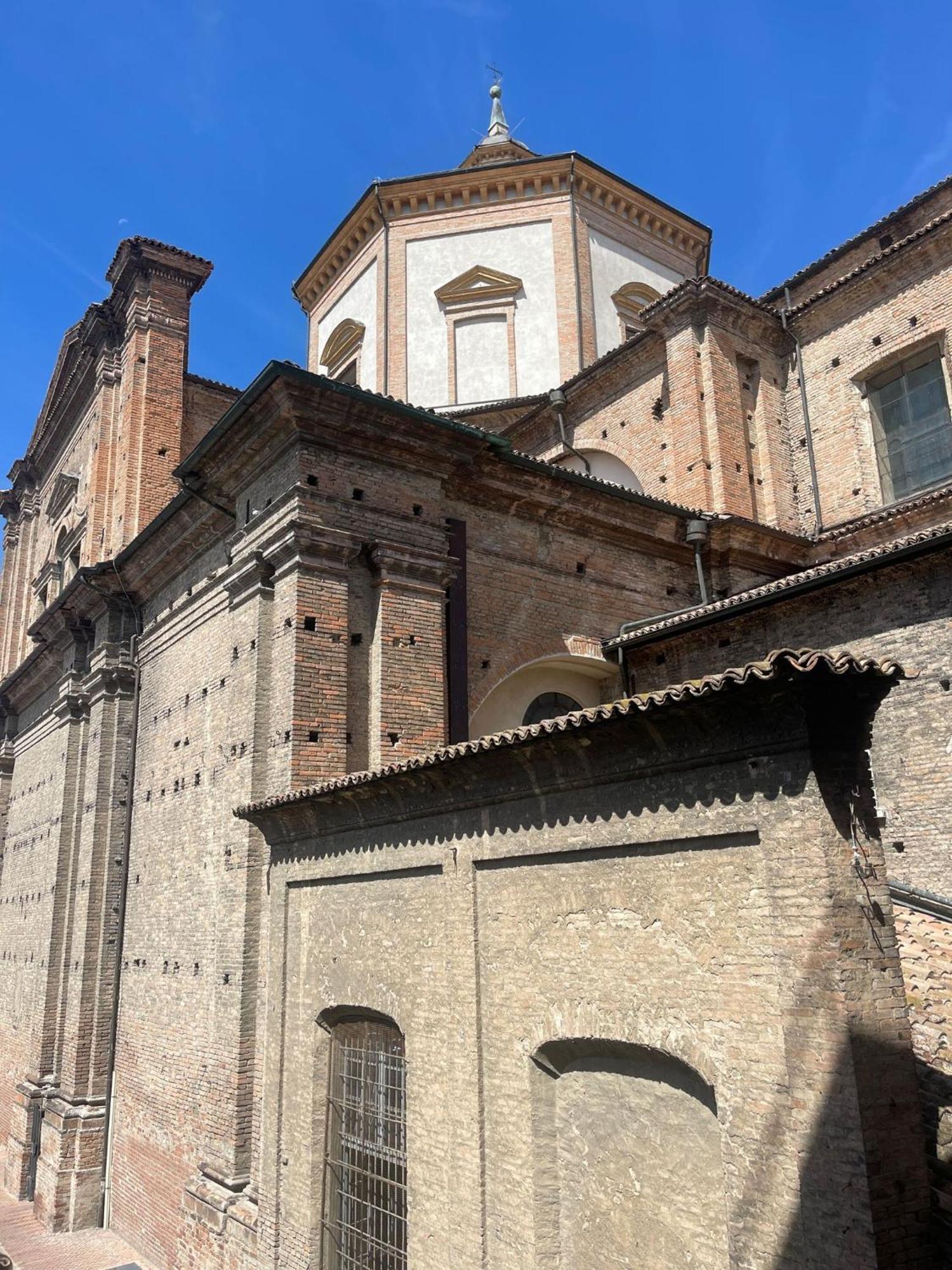 B&B Piazza Duomo Al 55 Voghera Ngoại thất bức ảnh