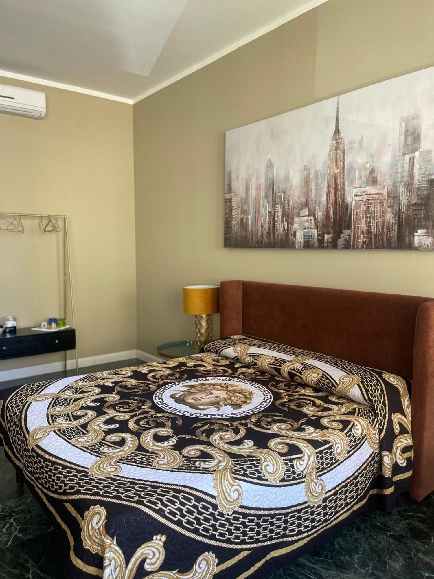 B&B Piazza Duomo Al 55 Voghera Ngoại thất bức ảnh